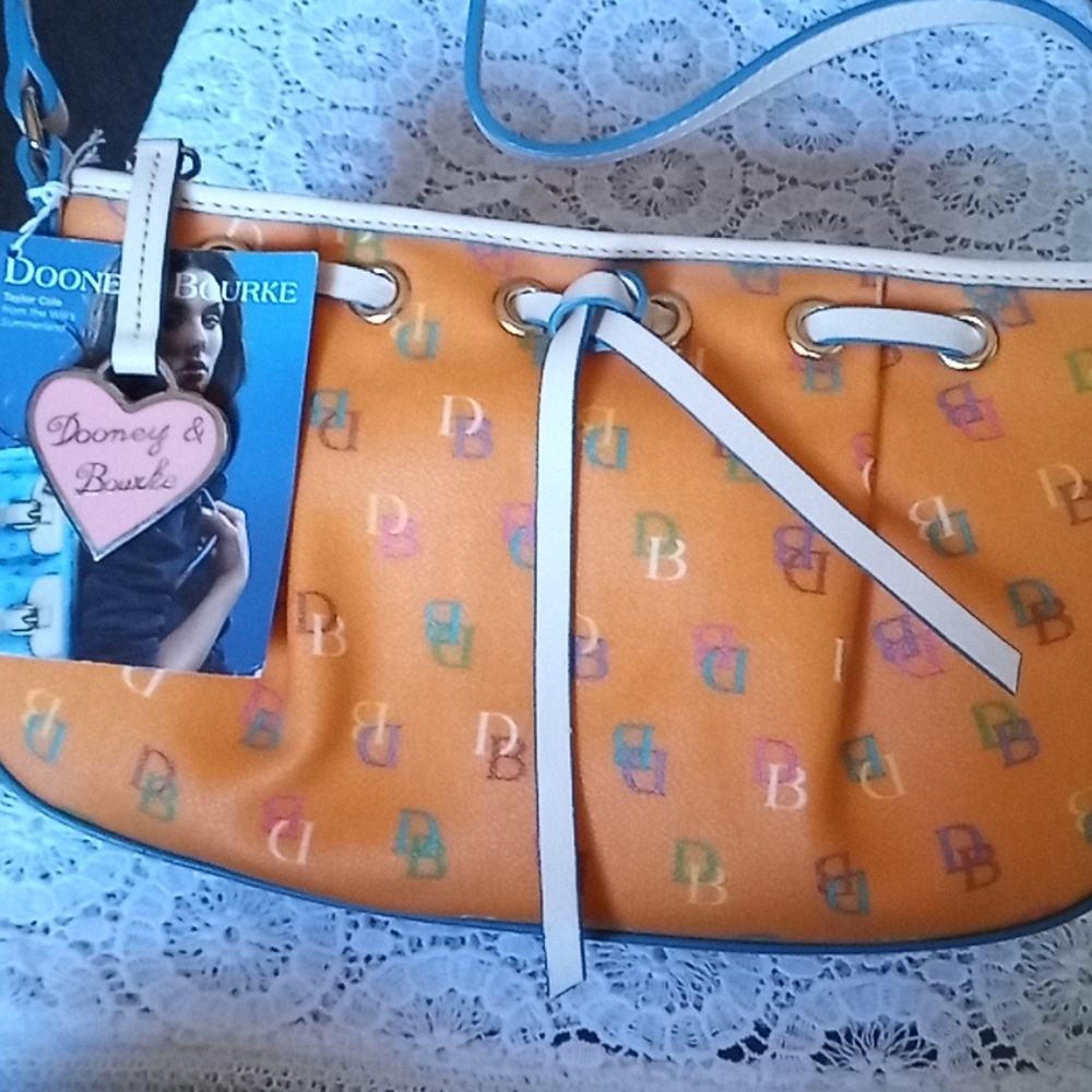 Vtg Dooney & Bourke Handbag Tangerine NWT
